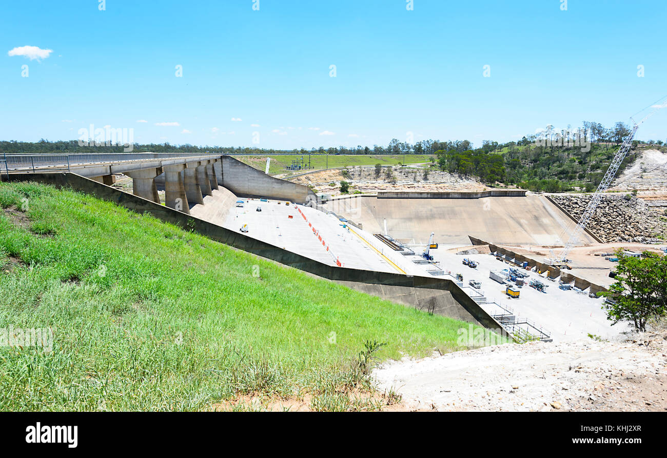Fairbairn Dam spillway works carried out while water level in nearby