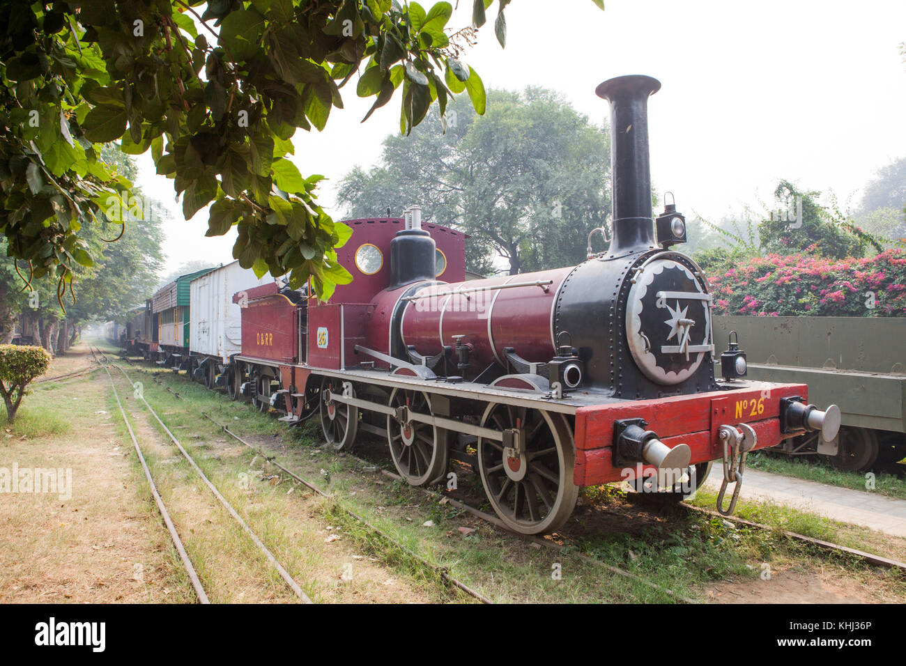 Very old trains hi-res stock photography and images - Alamy