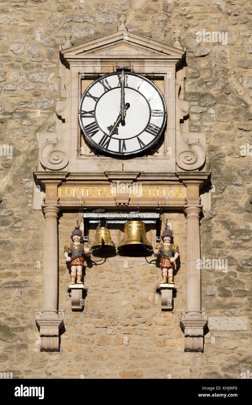 UK, Oxford, the Carfax tower clock and quarterboys. Stock Photo