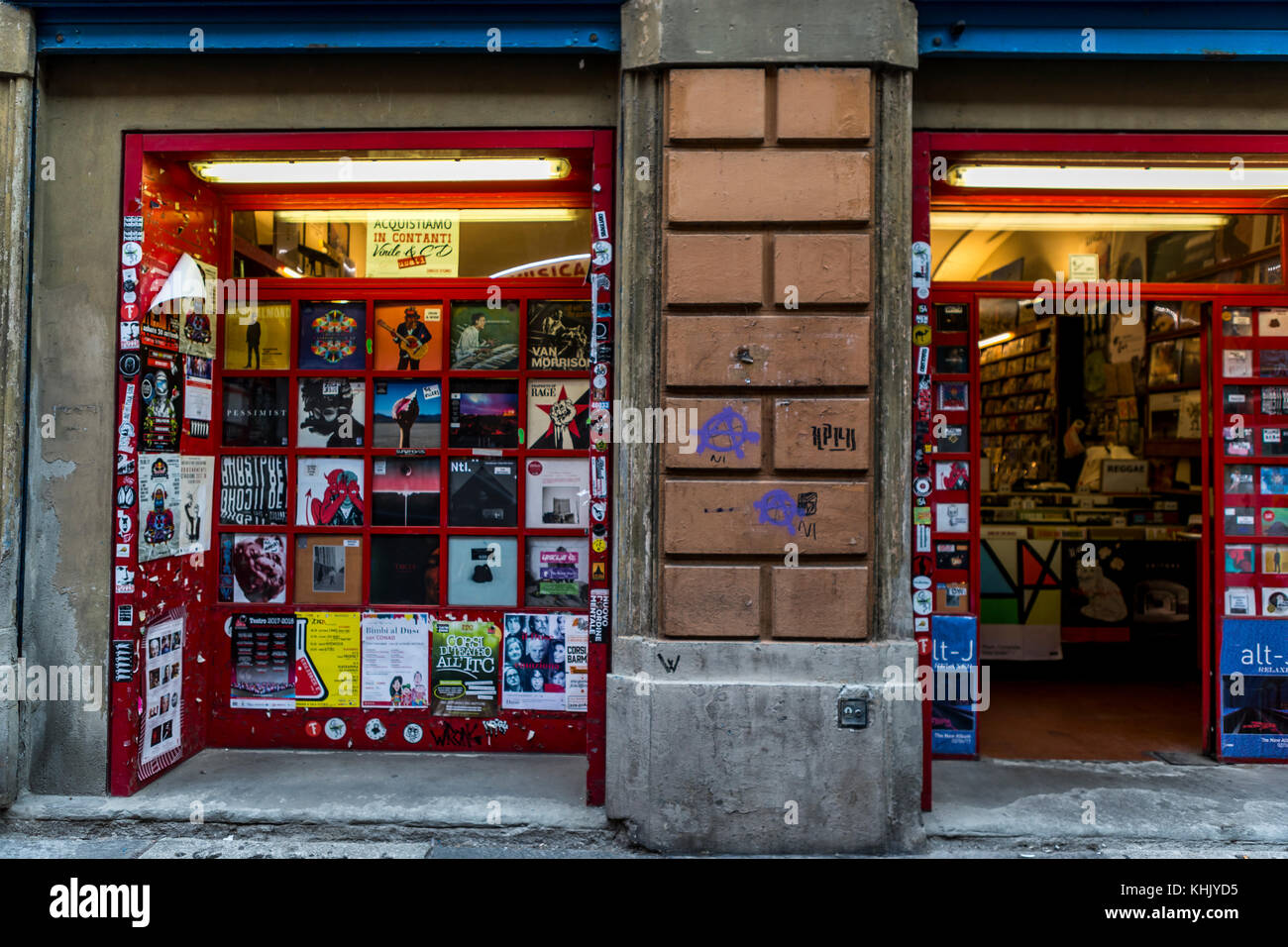 Vinyl record shop Disco D'Ora, Bologna, Italy Stock Photo Alamy
