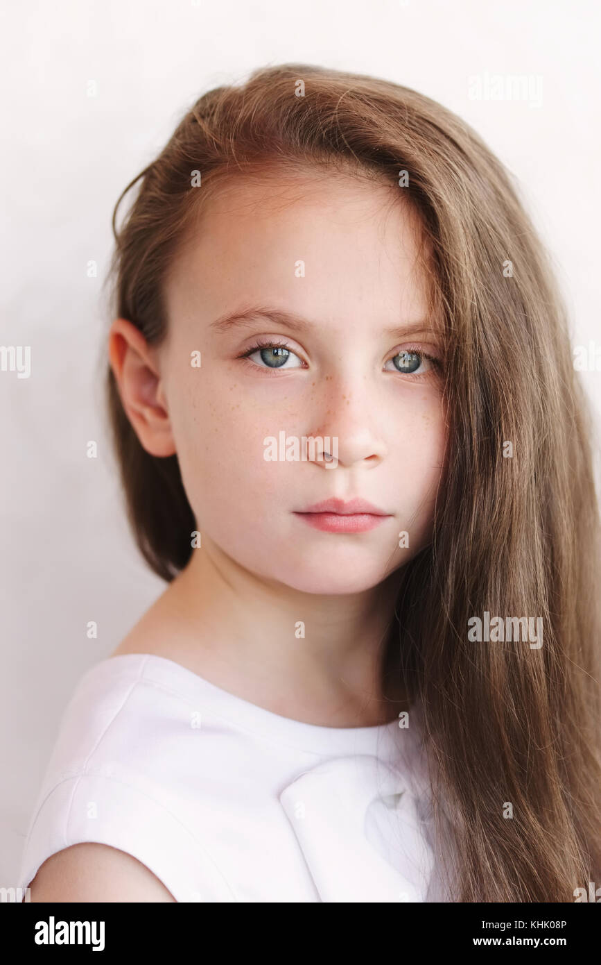 portrait of beautiful young girl with long hair Stock Photo - Alamy