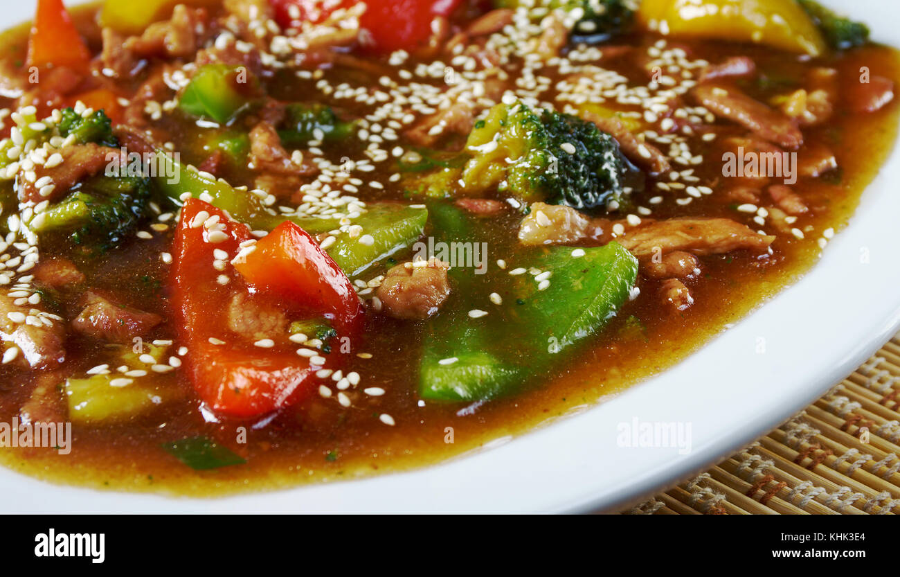 Guangdong cuisine hi-res stock photography and images - Alamy, image size:1300x833