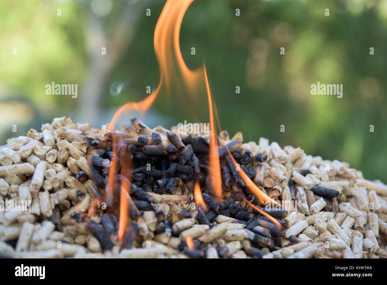 Biomass burning smoke hi-res stock photography and images - Alamy