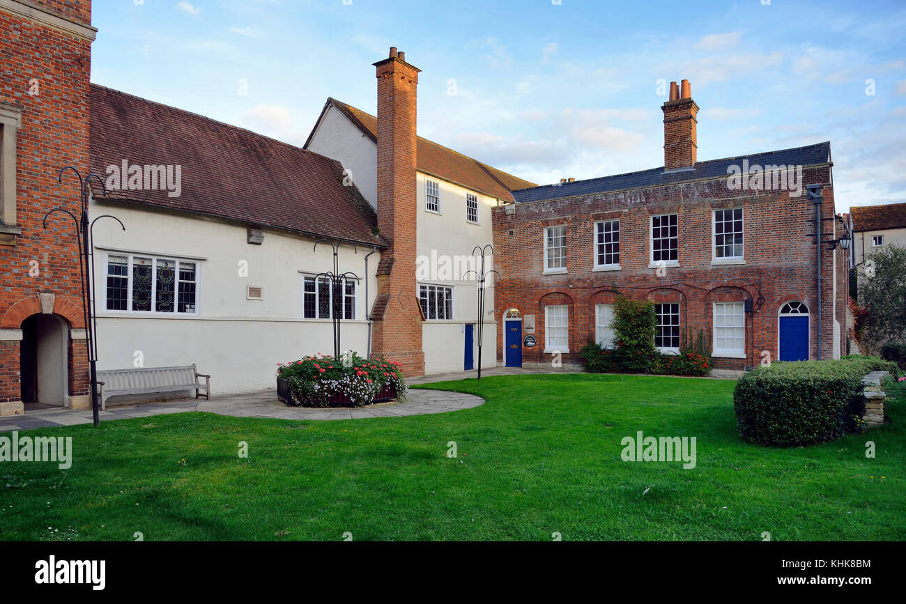 School Quadrangle with Roysse Schoolroom & Head Master's House, Bridge Street, Abingdon Stock Photo