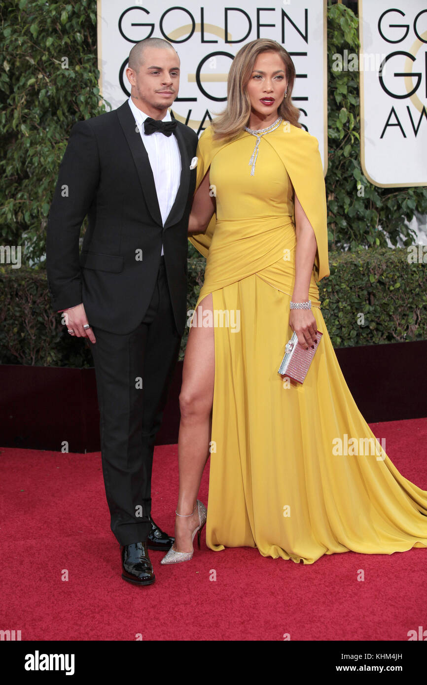 Casper dating Jennifer Lopez