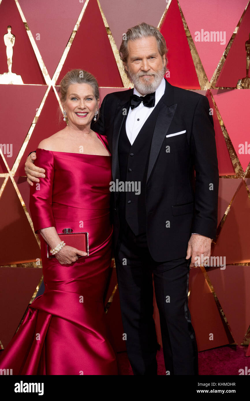 HOLLYWOOD, CA - FEBRUARY 26: Jeff Bridges attends the 89th Annual Academy Awards at Hollywood & Highland Center on February 26, 2017 in Hollywood, California  People:  Jeff Bridges  Transmission Ref:  MNC Stock Photo