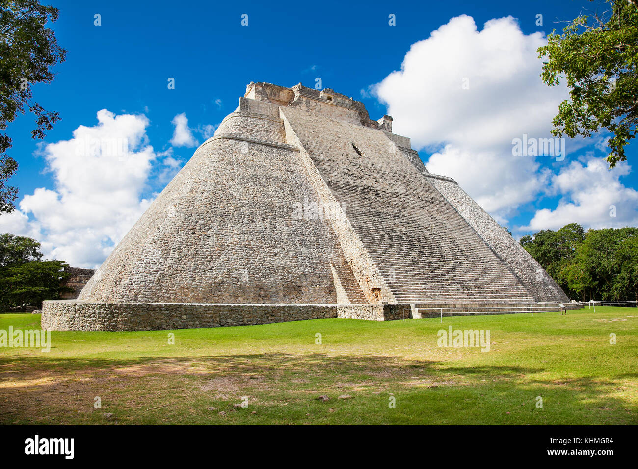 Pyramid of the Magician (Piramide del adivino) in ancient Mayan city Uxmal, Mexico Stock Photo