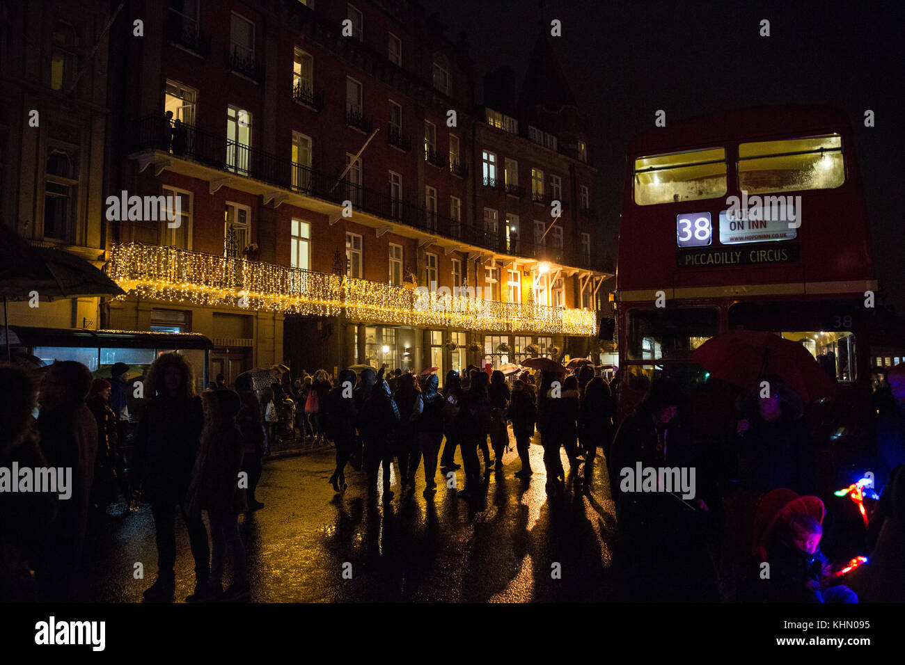 Windsor, UK. 18th Nov, 2017. The Christmas lights are switched on in a