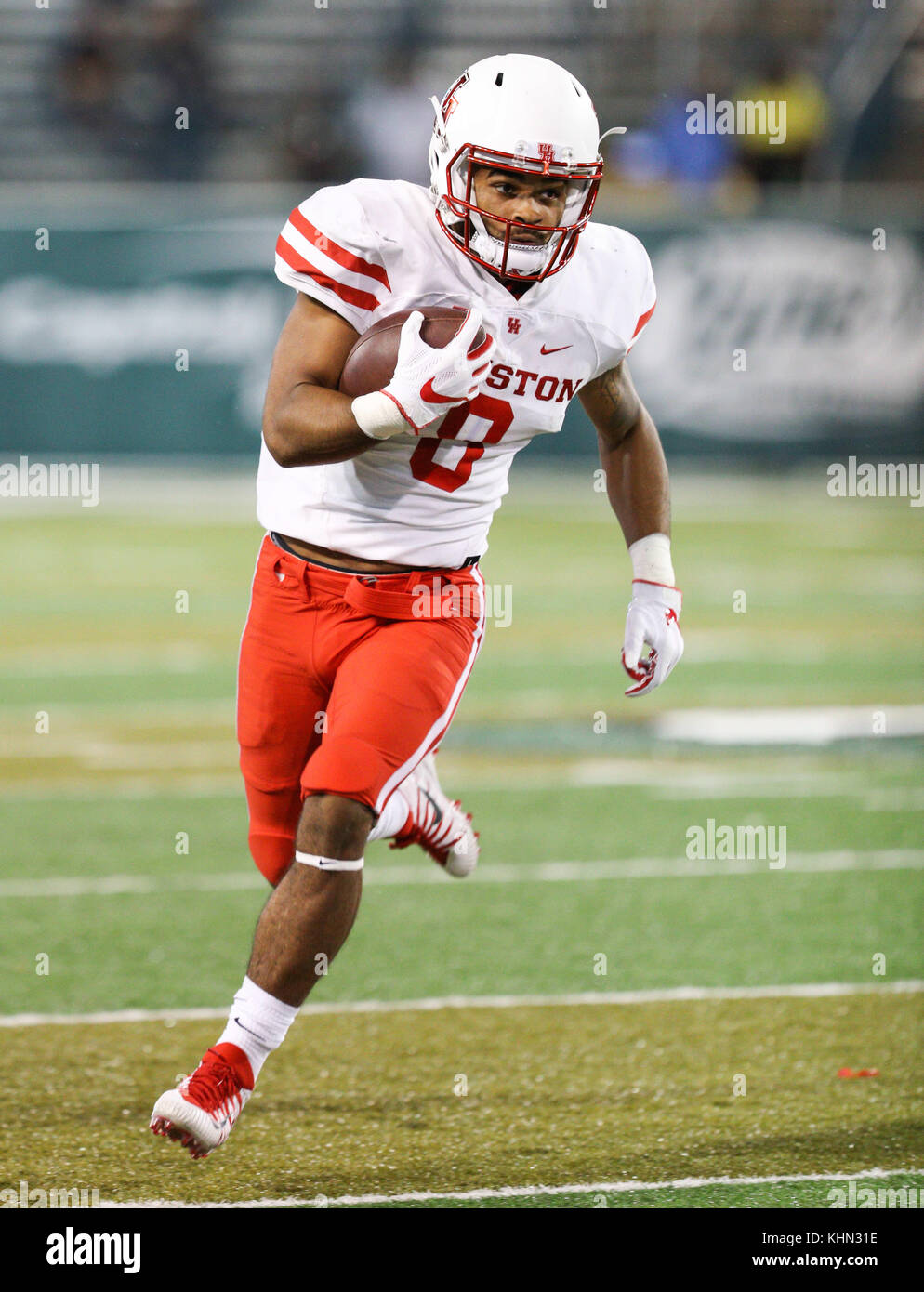 New Orleans, LA, USA. 18th Nov, 2017. Houston's Davion Mitchell #8 breaks free on a big run during the NCAA football game between the Tulane Green Wave and the Houston Cougars at Yulman Stadium in New Orleans, LA. Kyle Okita/CSM/Alamy Live News Stock Photo