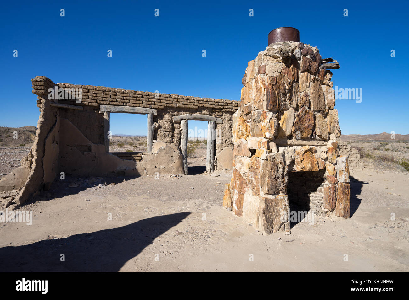 abandoned ruins in Big Bend Texas Stock Photo - Alamy