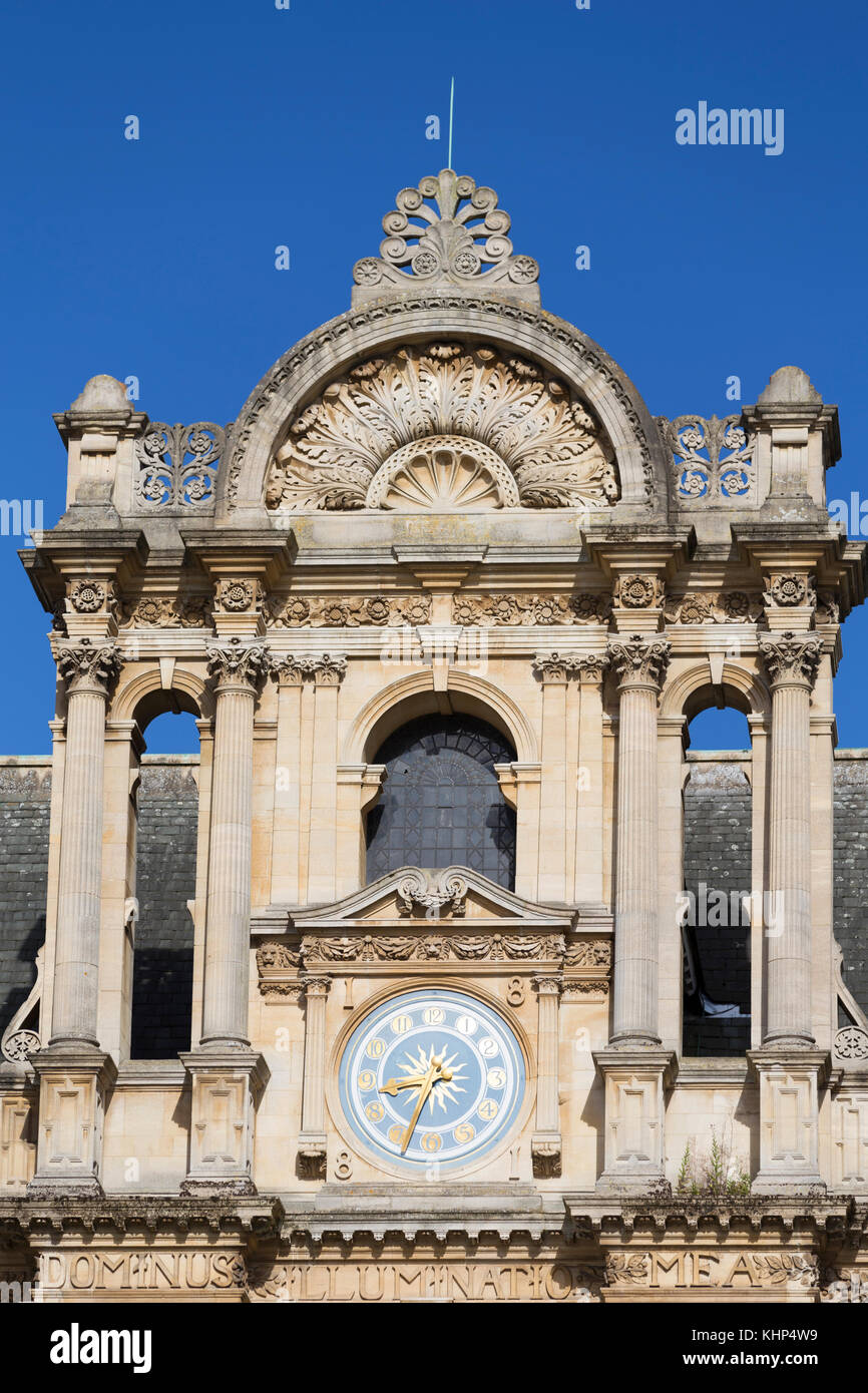 UK, Oxford, Merton Street,  the ornate clock tower of the Oxford Univeristy Examinations School. Stock Photo