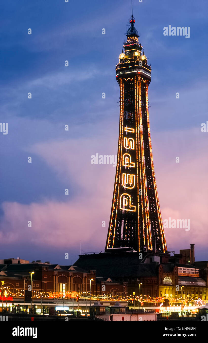 Blackpool Tower Illuminated At Night Stock Photo Alamy