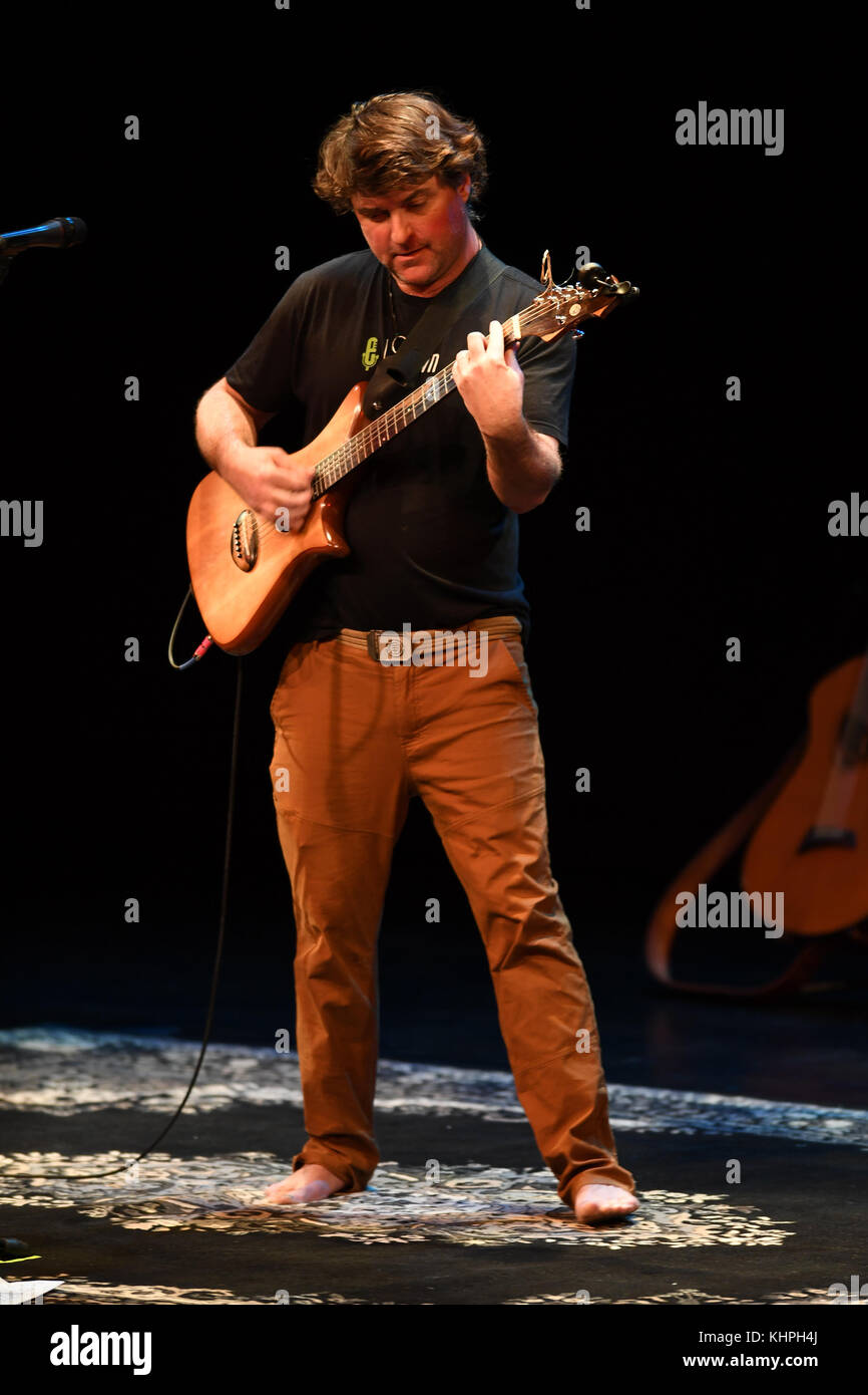 Keller williams performs at the parker playhouse hires stock