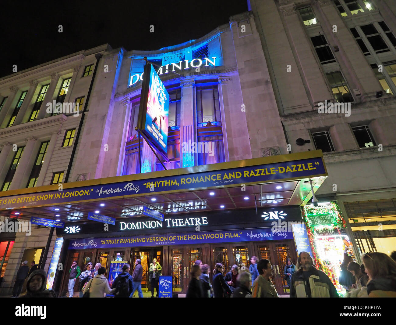 Tottenham Court Road Stock Photos & Tottenham Court Road Stock Images Alamy Tottenham Court Road Stock Photos & Tottenham Court Road Stock Images Alamy