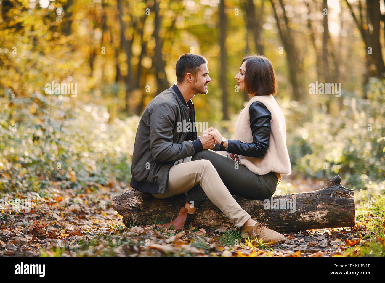 couple in the park Stock Photo - Alamy