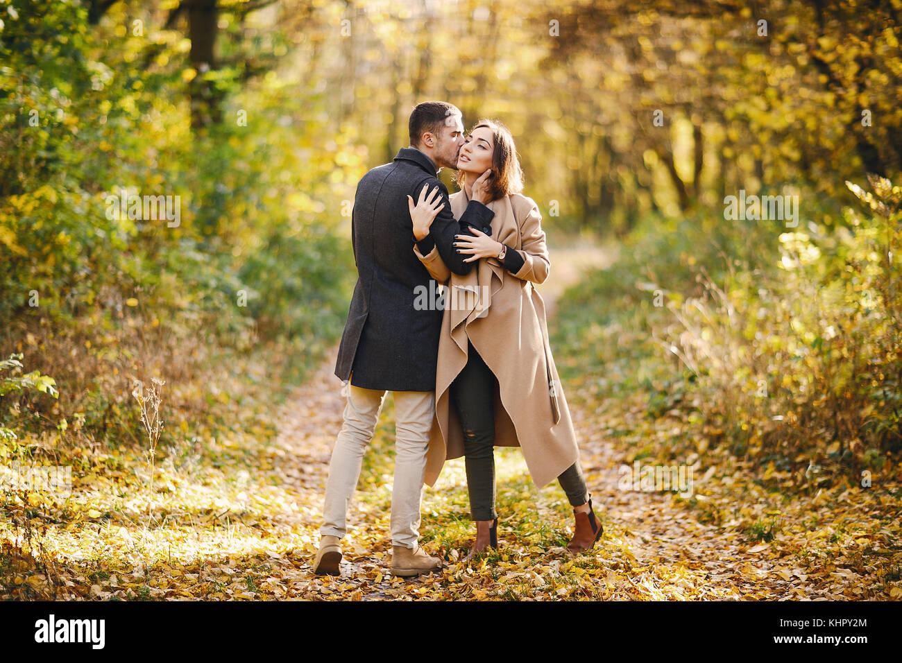 couple in the park Stock Photo - Alamy