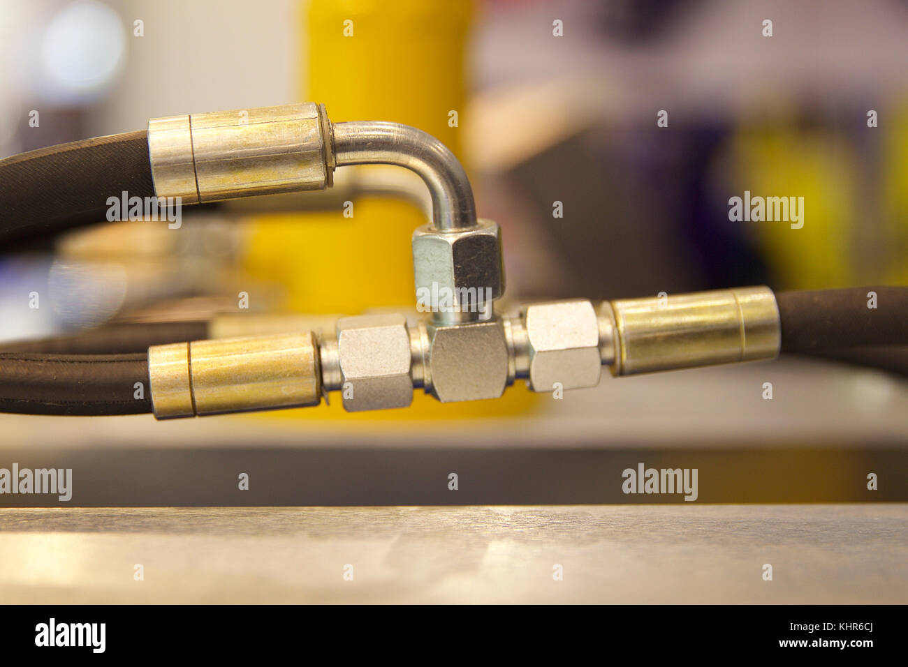 Elements of piping connections hydraulics and pneumatics, machine tools