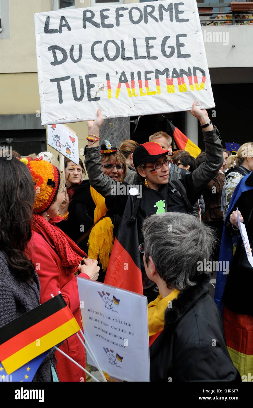 Teachers and pupils protest against announced foreign languages ...