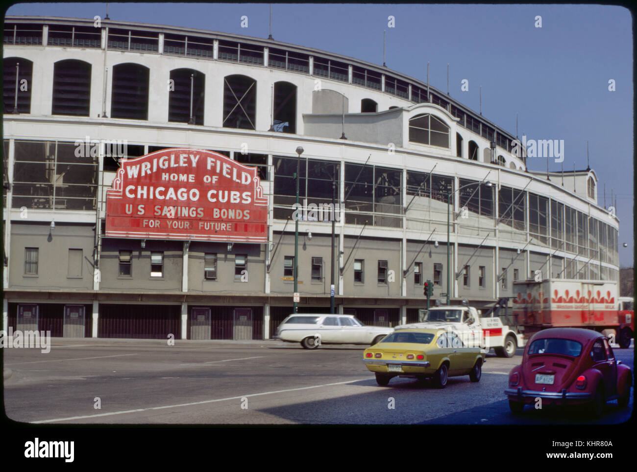 The W flag is raised at Wrigley Field alerting the town of a win by the  Chicago Cubs baseball team Stock Photo - Alamy