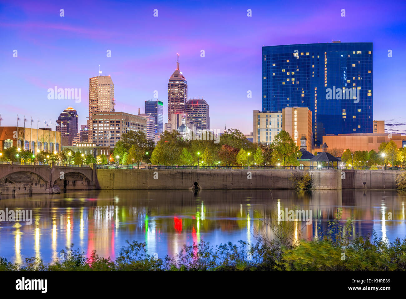 Indianapolis, Indiana, USA skyline on the White River Stock Photo Alamy