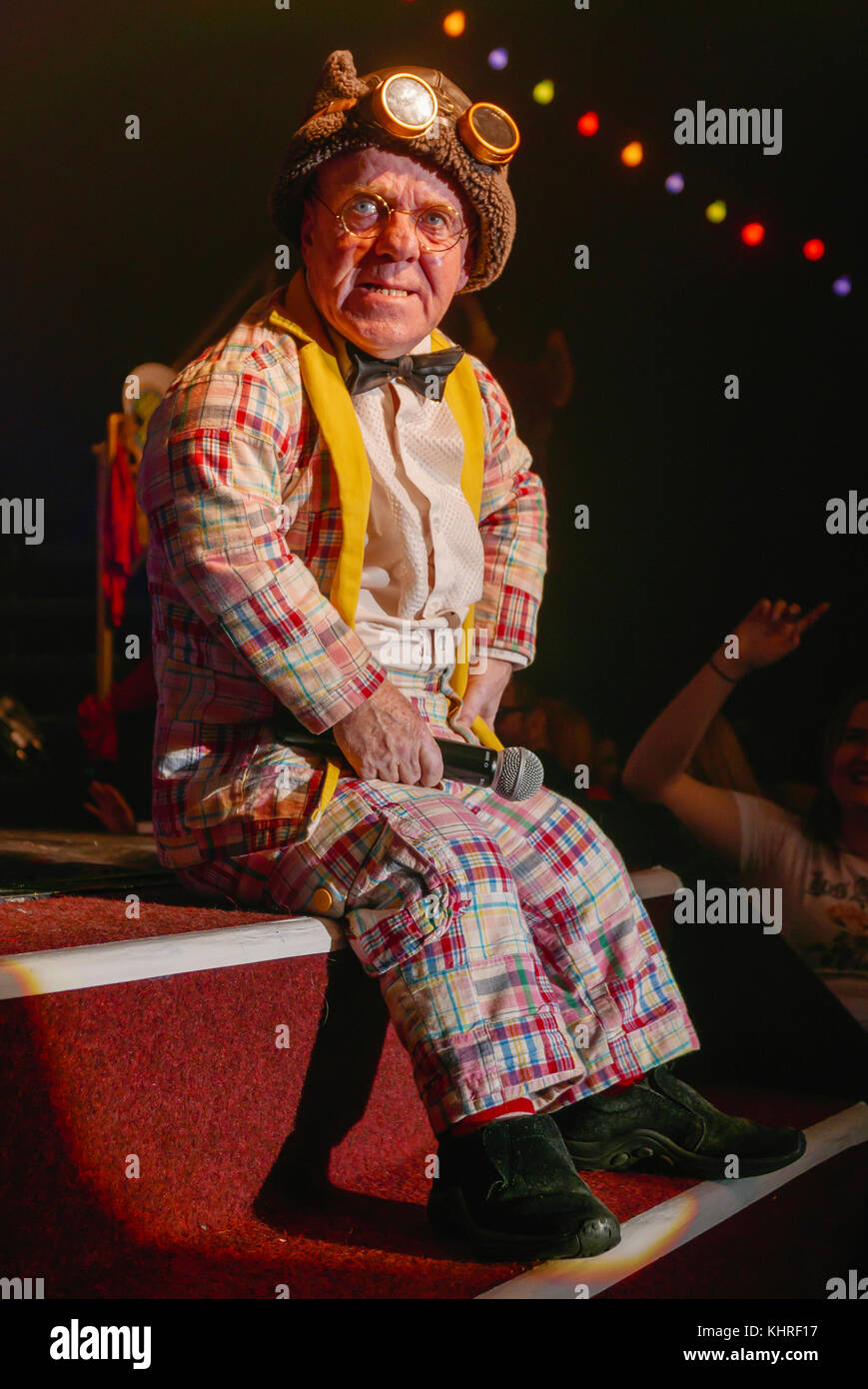 Trevor from the Ladyboys of Bangkok dresses as Roy Chubby Brown Stock Photo