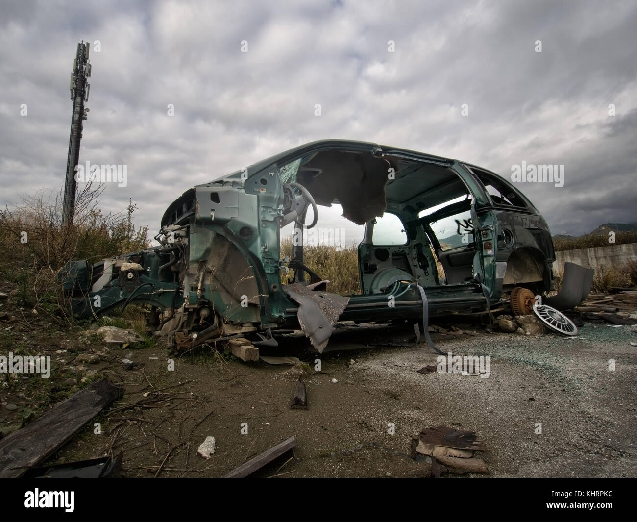 Pollution dumped abandoned old car hi-res stock photography and images ...