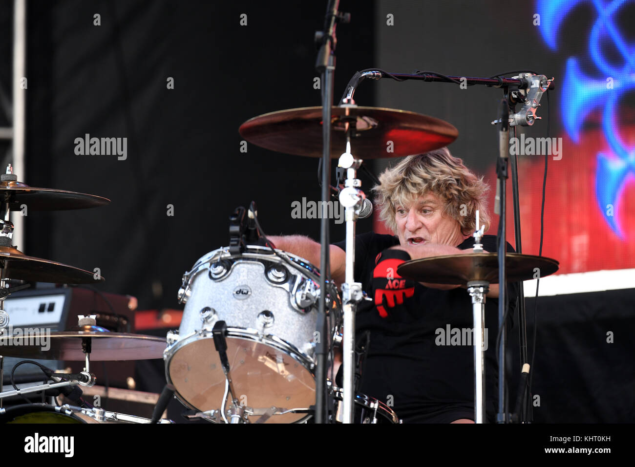 Mick Brown Mick Brown High Resolution Stock Photography and Images - Alamy