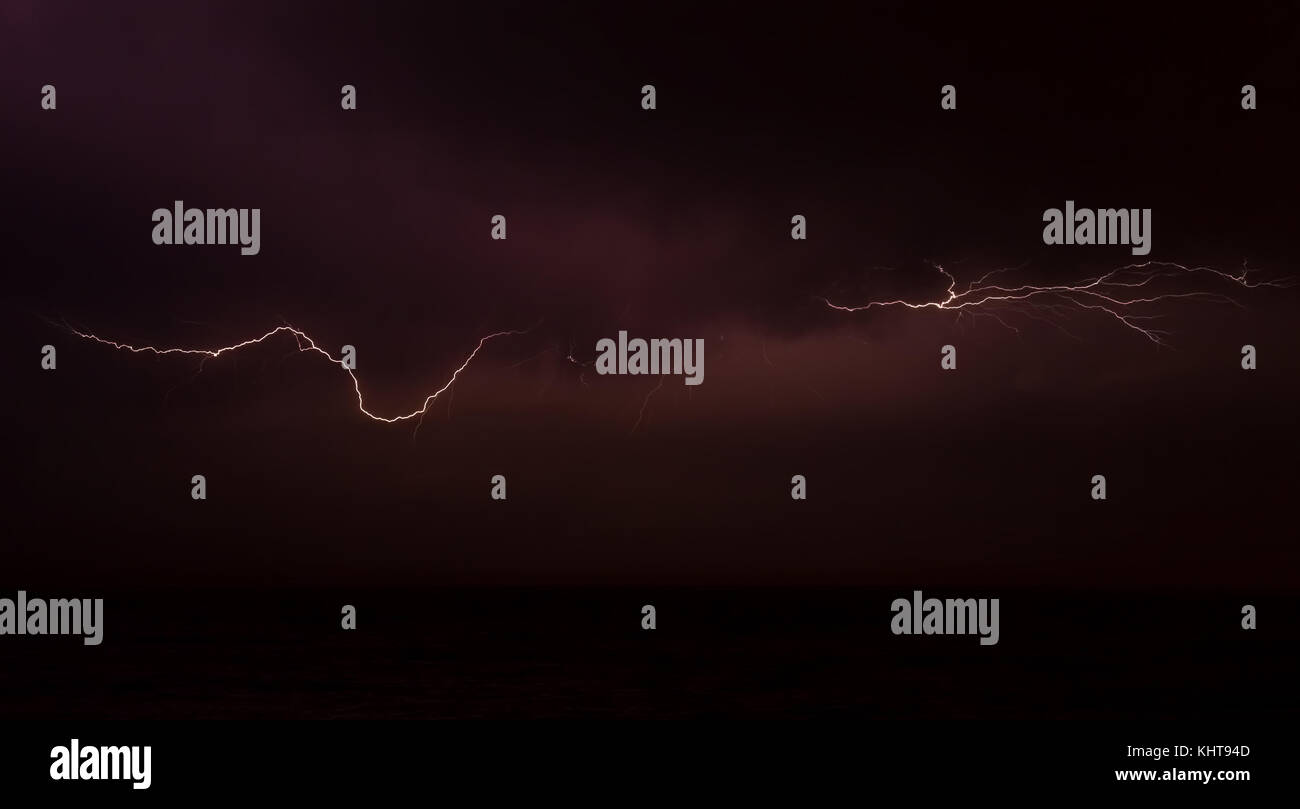 Big bolt of lightning hi-res stock photography and images - Alamy