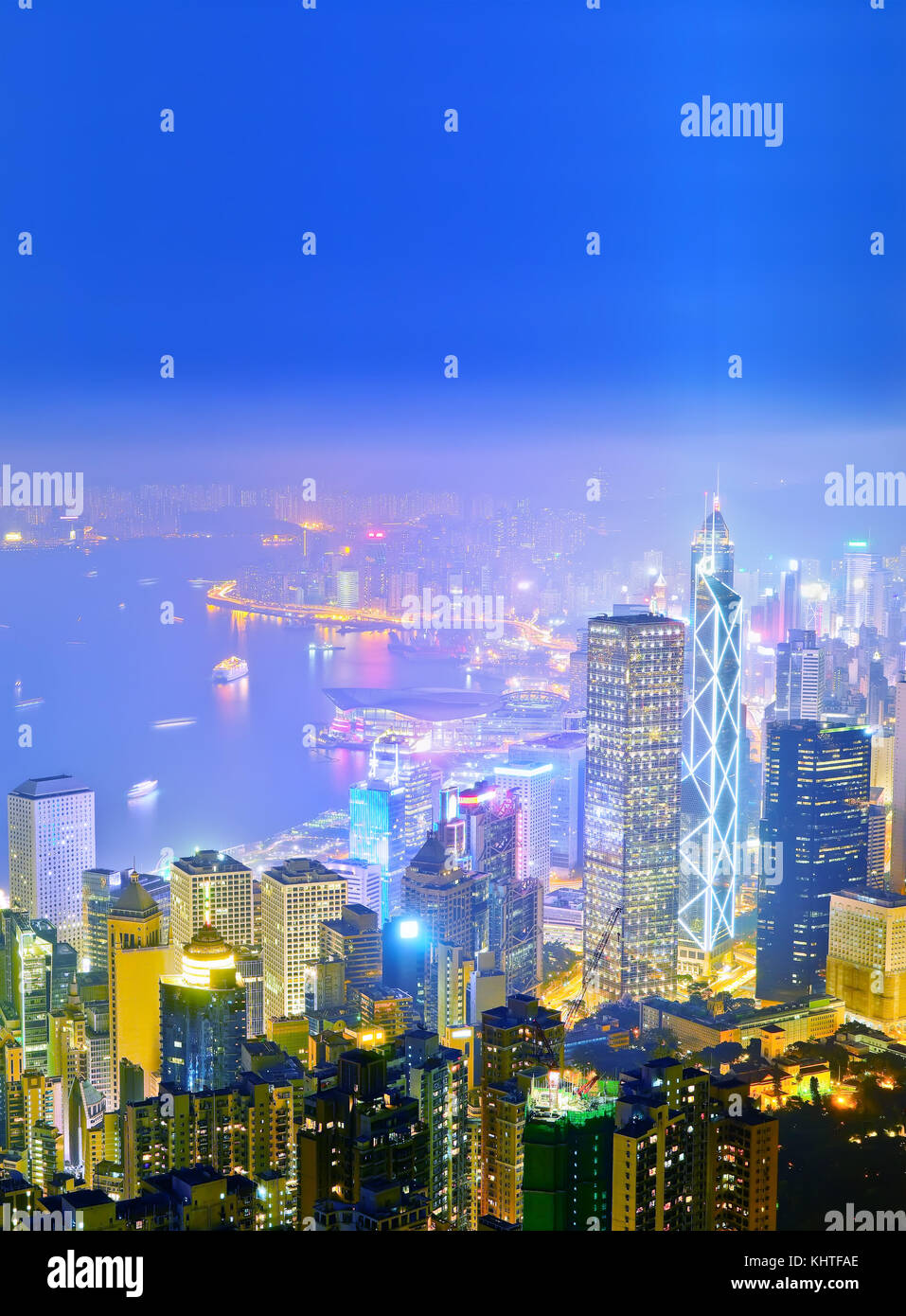 Victoria Harbor and Hong Kong skyline at night Stock Photo - Alamy