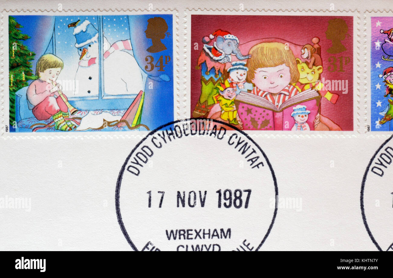 1987 British Christmas Stamp issue, Postage stamps Stock Photo Alamy