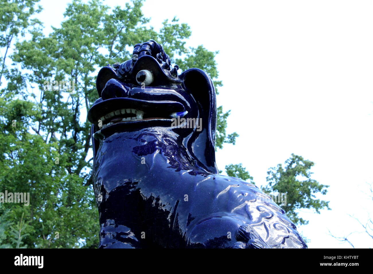 Fu dog statue in the fu dog garden at Allerton Park in Monticello, IL