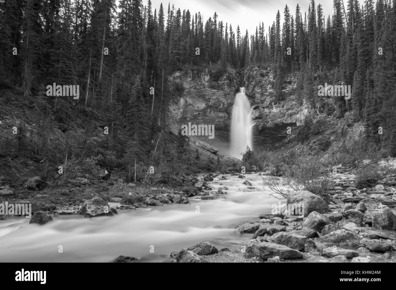 Hiking In Yoho National Park High Resolution Stock Photography and ...