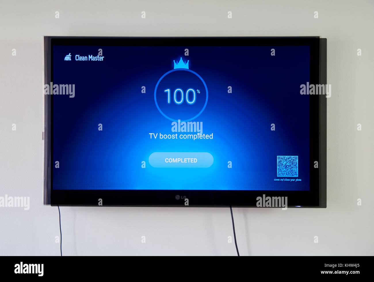 Cleaning service logo hi-res stock photography and images - Alamy