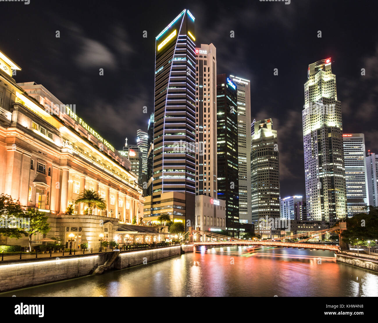 Singapore skyscraper architecture hi-res stock photography and images ...
