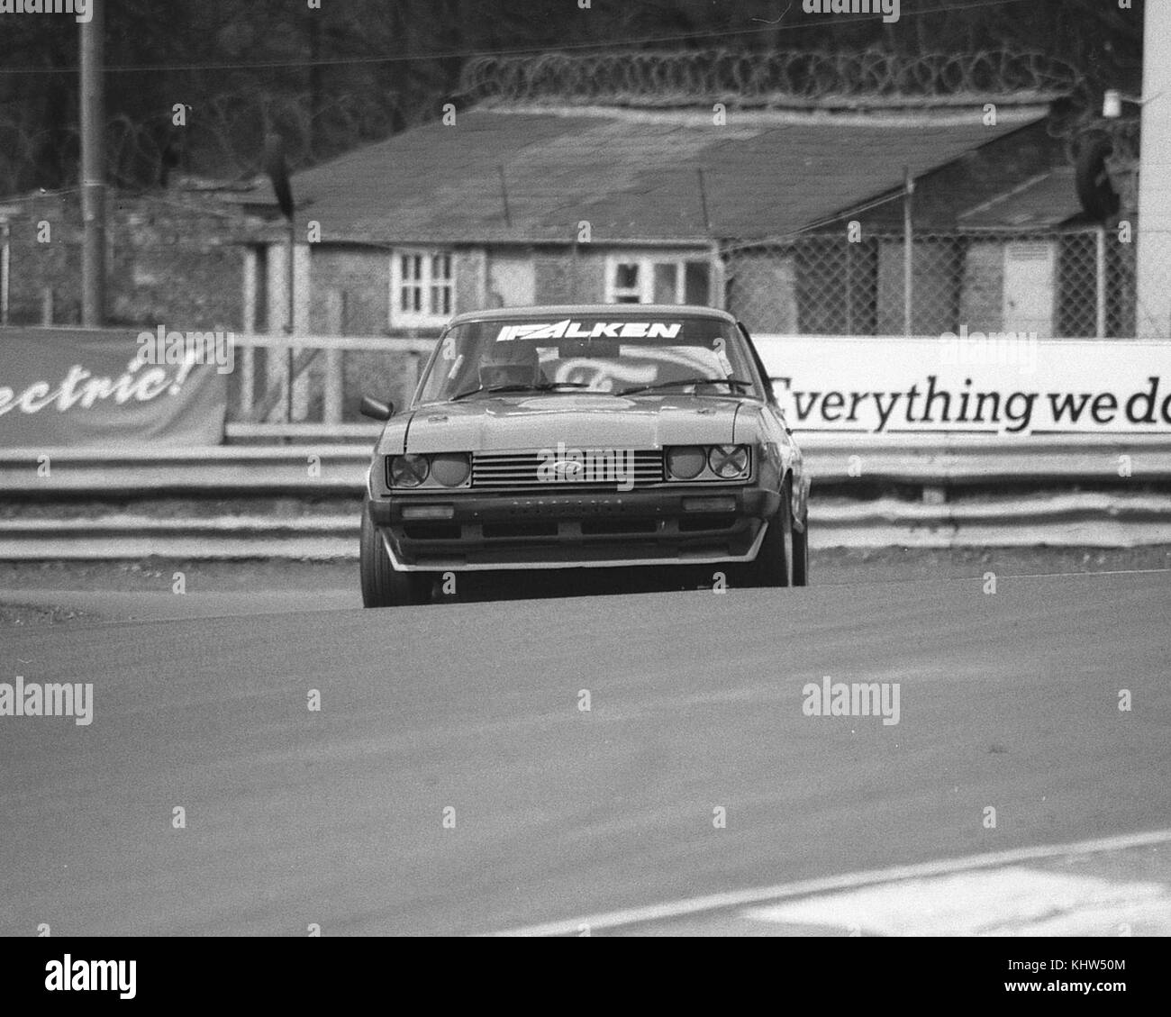 Ford Capri Saloon carin racing  action from 1992, uk motorsport images from Oulton Park in April 92 Stock Photo