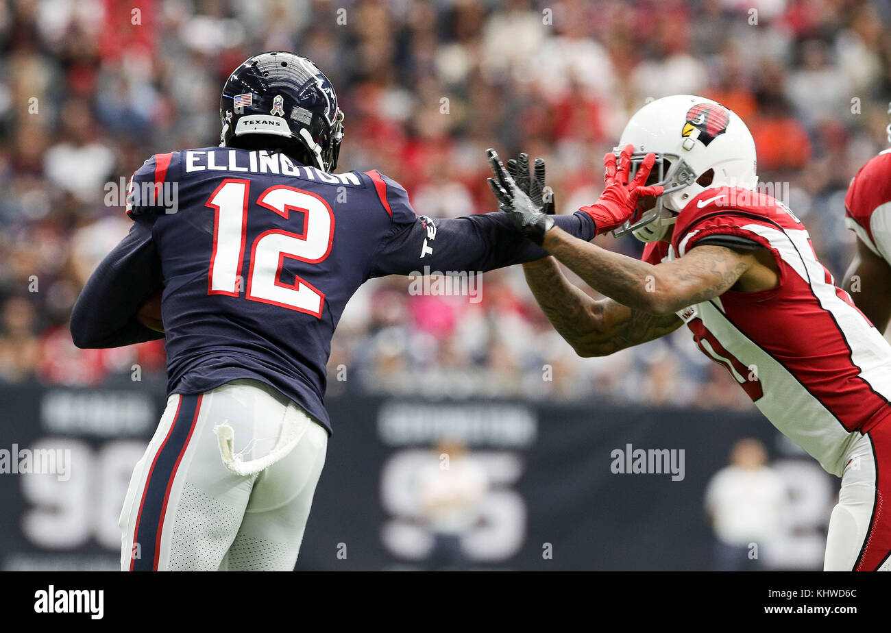 Houston, TX, USA. 19th Nov, 2017. Houston Texans wide receiver Bruce Ellington (12) stiff arms