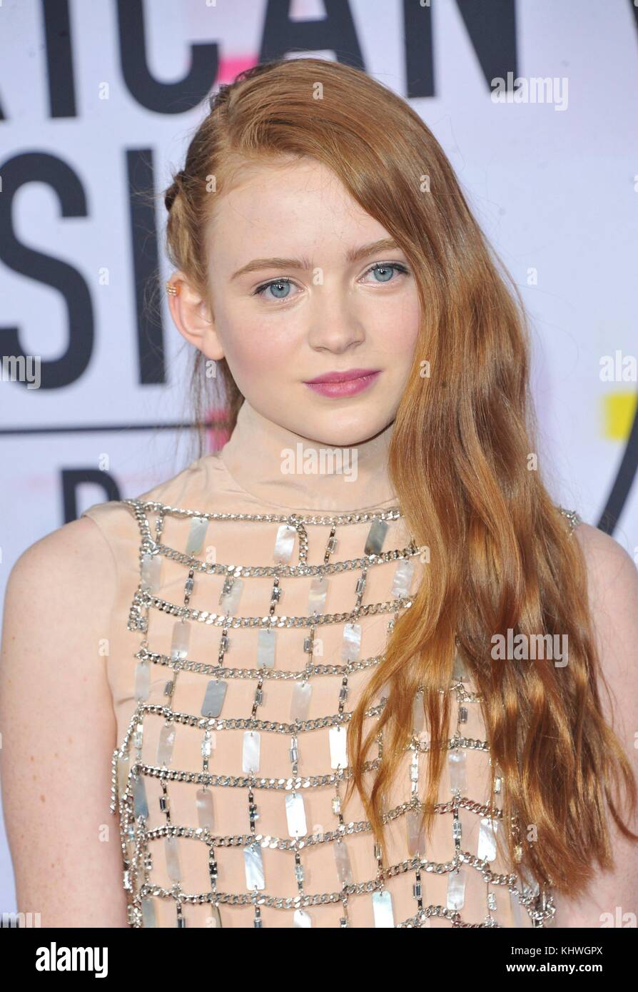 Sadie Sink at arrivals for 2017 American Music Awards (AMAs) - Arrivals, Microsoft Theater, Los Angeles, CA November 19, 2017. Photo By: Elizabeth Goodenough/Everett Collection Stock Photo