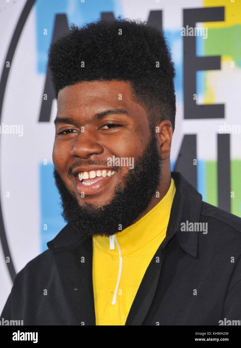 Los Angeles, CA, USA. 19th Nov, 2017. Khalid at arrivals for 2017 American Music Awards (AMAs) - Arrivals 2, Microsoft Theater, Los Angeles, CA November 19, 2017. Credit: Elizabeth Goodenough/Everett Collection/Alamy Live News Stock Photo