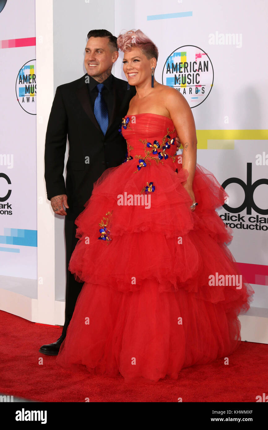 Los Angeles, Ca, USA. 19th Nov, 2017. Corey Hart, Pink at the 2017