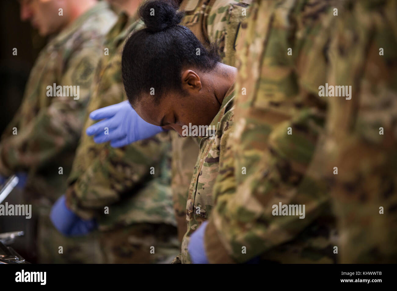U.S. Army Reserve Soldiers and full-time civilian staff from the 200th ...