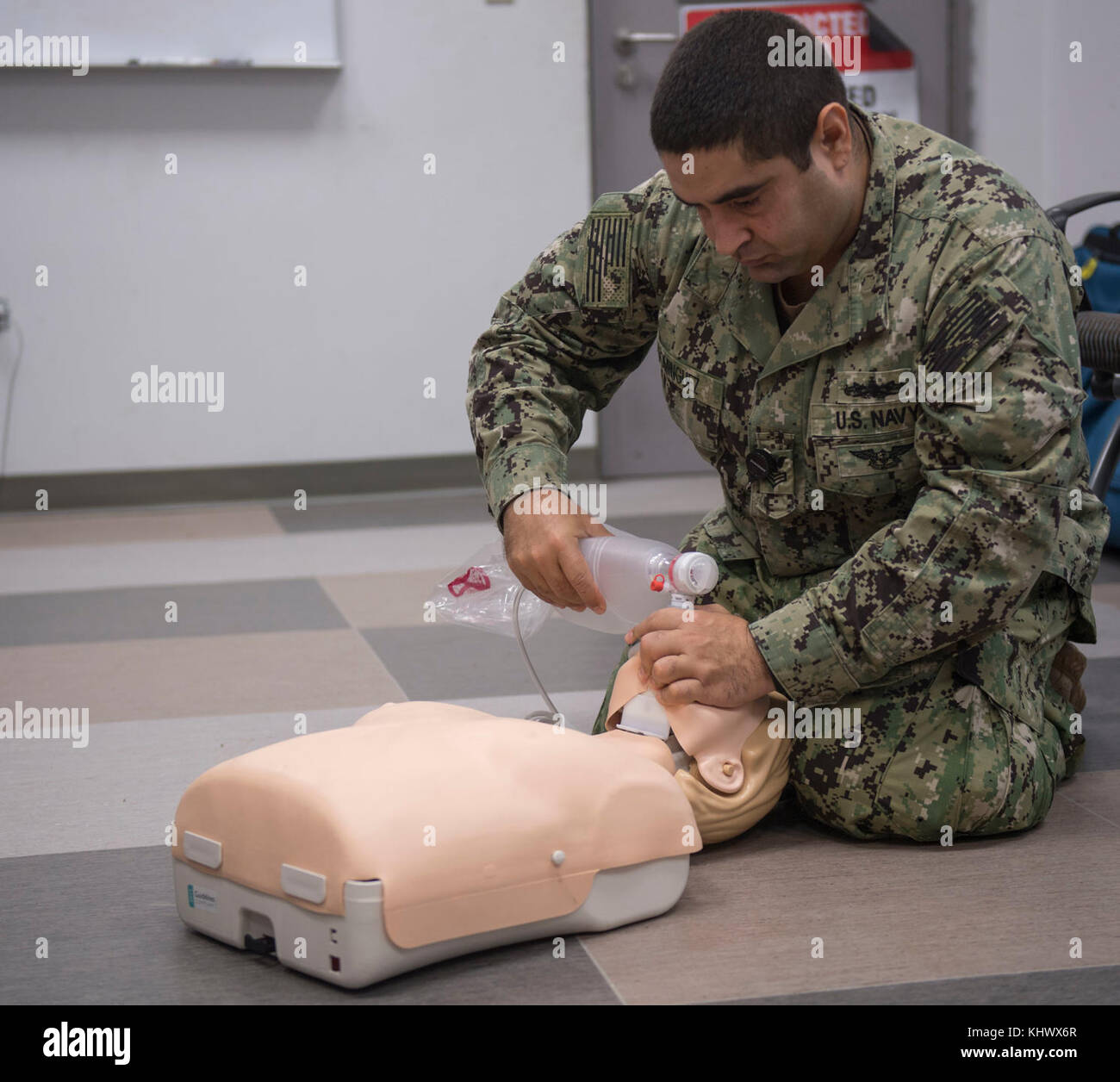 NAVAL SUPPORT FACILITY DEVESELU, Romania (Nov. 17, 2017) Hospital Corpsman 1st Class Edwin Dominguez demonstrates CPR during a training exercise on board Naval Support Facility (NSF) Deveselu. NSF Deveselu and Aegis Ashore Missile Defense System Romania are co-located with the Romanian 99th Military Base and play a key role in ballistic missile defense in Eastern Europe. Stock Photo