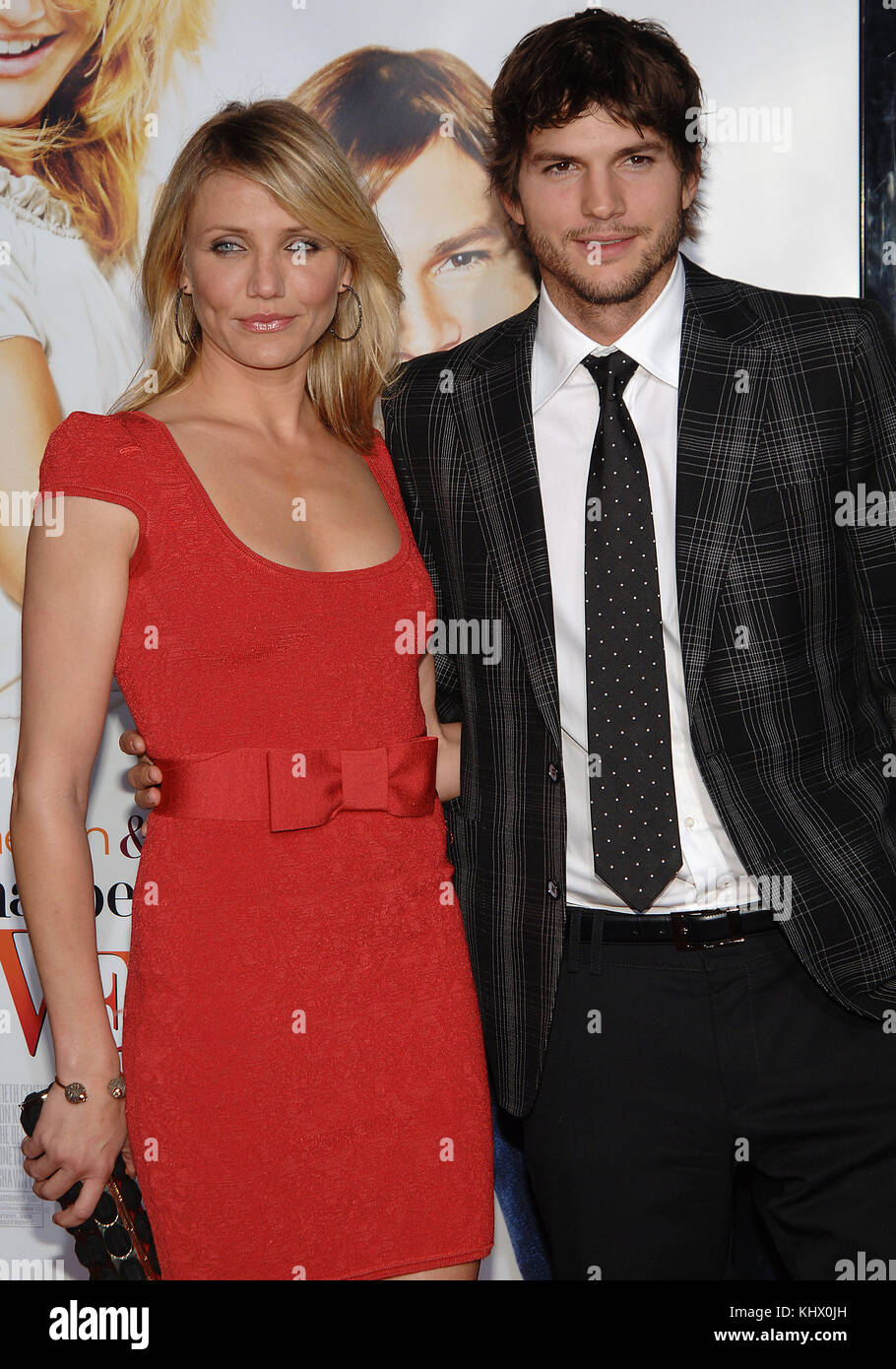 Ashton Kutcher, Cameron Diaz  -  What Happens In Vegas Premiere at the Westwood Village Theatre In Los Angeles.  three quarters  05 KutcherAshton DiazCameron 05. Actor, Actress, Premiere, celebrities event, Arrival, Vertical, Film Industry, Celebrities, Bestof, Arts Culture and Entertainment, Topix Ashton Kutcher and friends Stock Photo