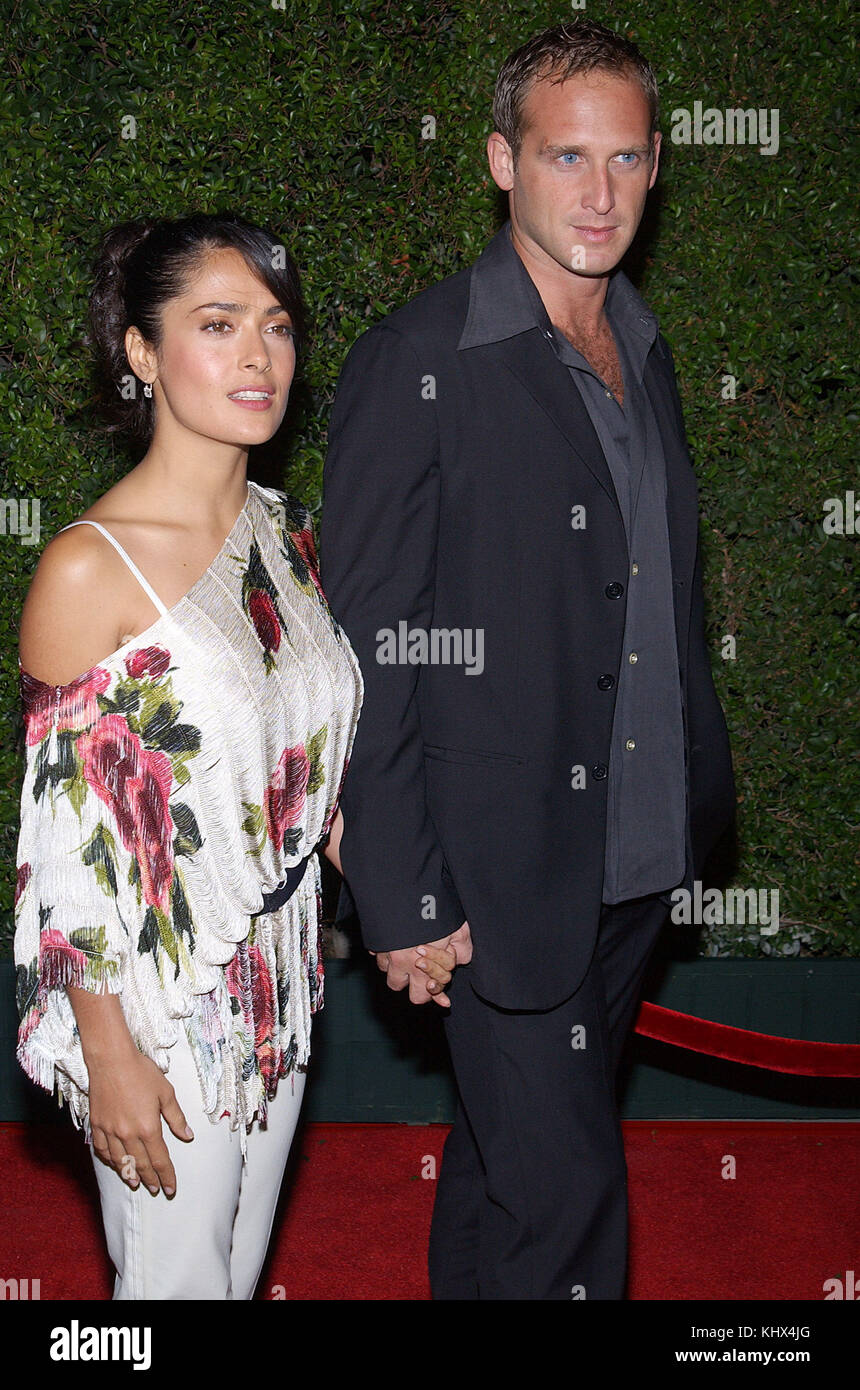 Salma Hayek and Josh Lucas arriving at the ' Maldonado Miracle Premiere ' at the Samuel Goldwyn Theatre in Los Angeles. October 2, 2003.HayekSalma LucasJosh21. Actor, Actress, Premiere, celebrities event, Arrival, Vertical, Film Industry, Celebrities, Bestof, Arts Culture and Entertainment, Topix Salma Hayek and friends . Stock Photo