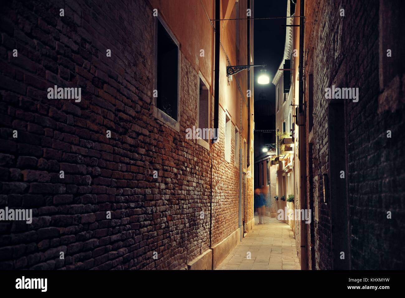 Venice alley night historical hi-res stock photography and images - Alamy