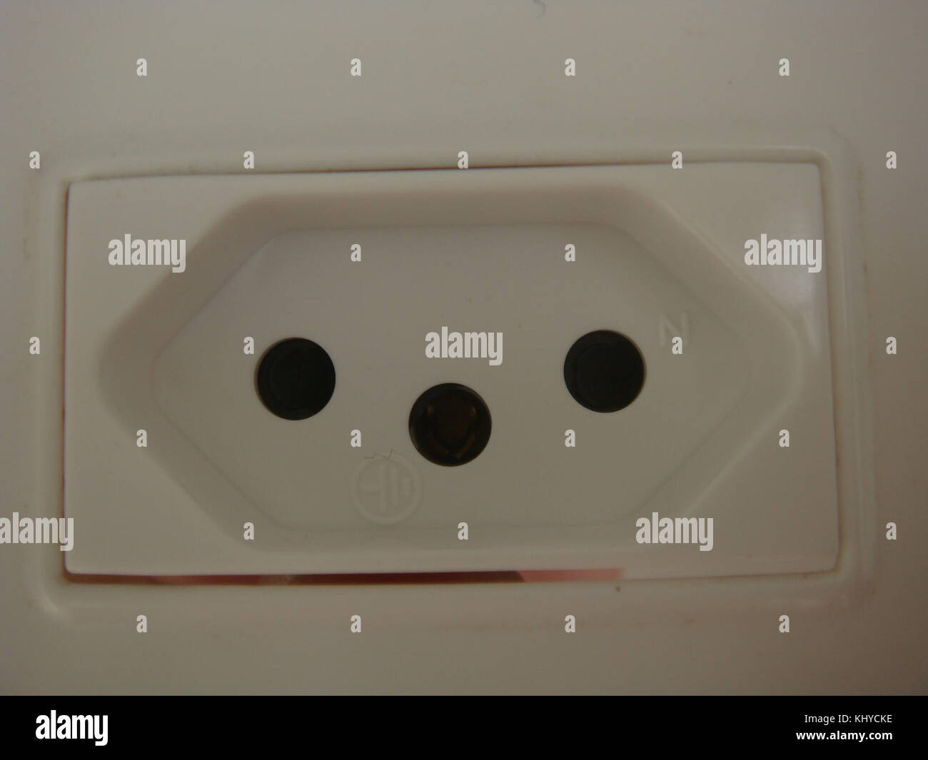 Brazilian 3pin socket 20A Stock Photo Alamy
