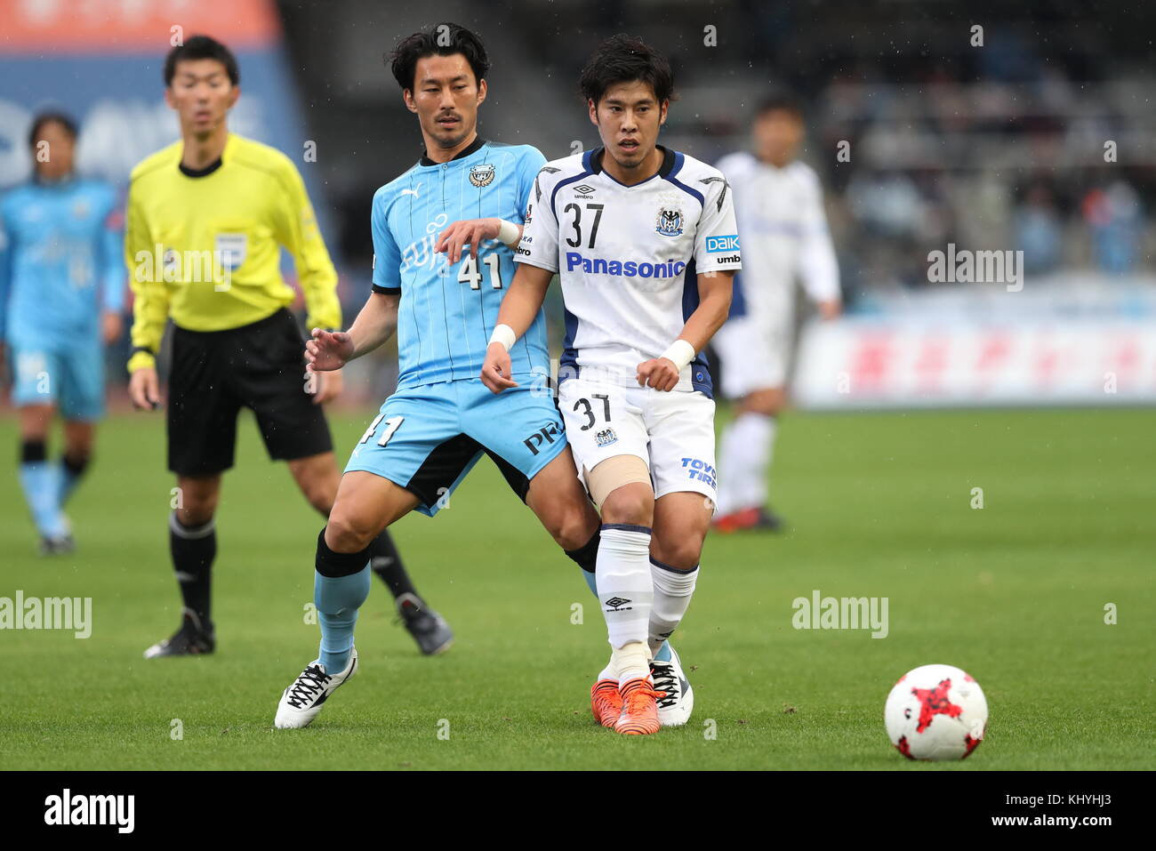 Kanagawa, Japan. 18th Nov, 2017. Akihiro Ienaga (Frontale), Akito