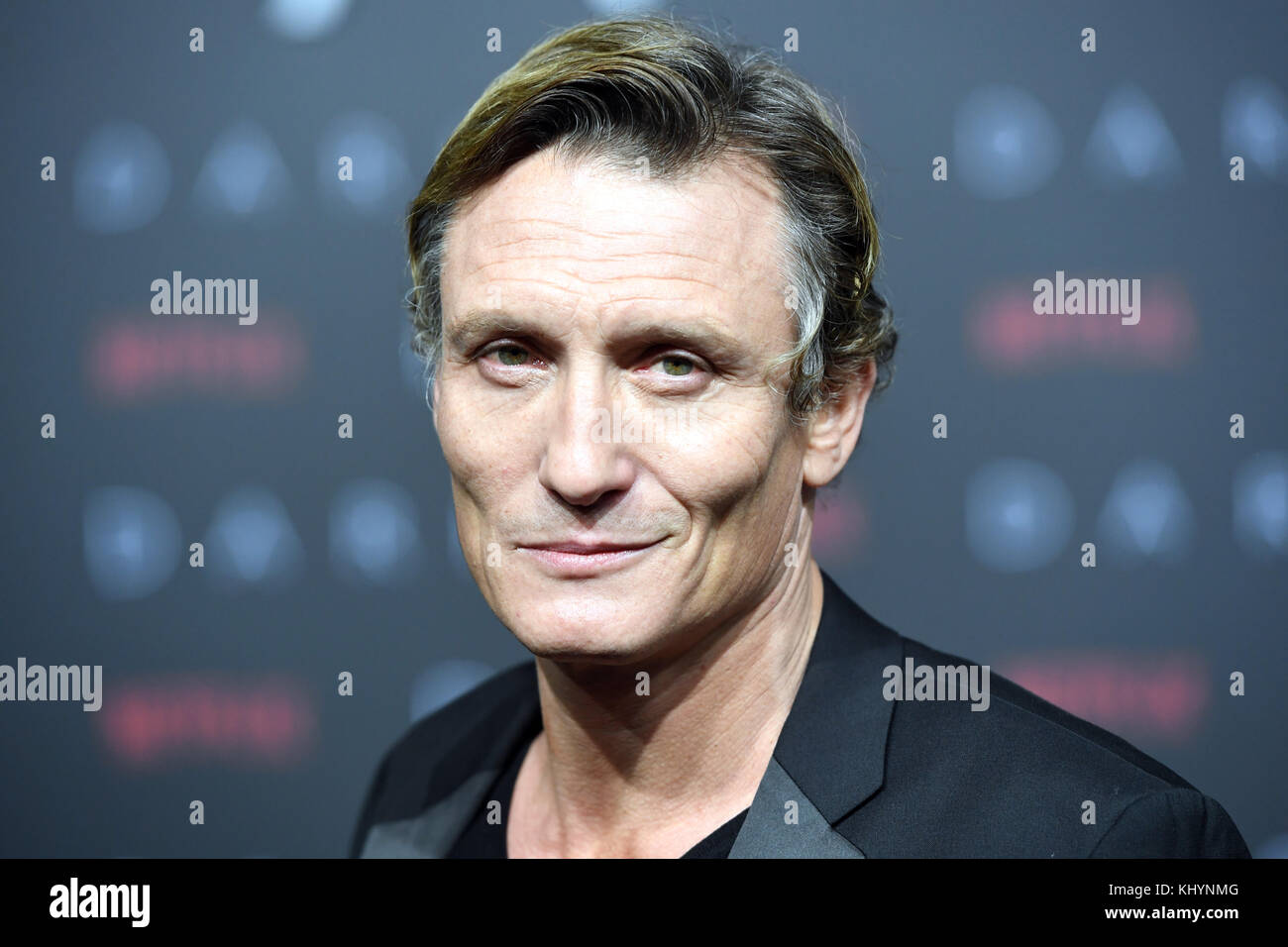 Berlin, Germany. 20th Nov, 2017. Actor Oliver Masucci arrives at the ...
