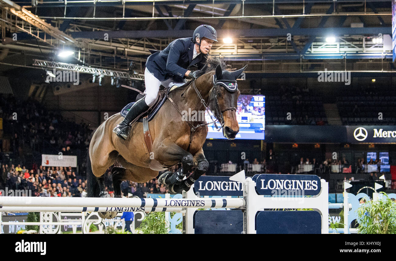 Stuttgart, Germany. 19th Nov, 2017. Swedish show jumper Henrik von