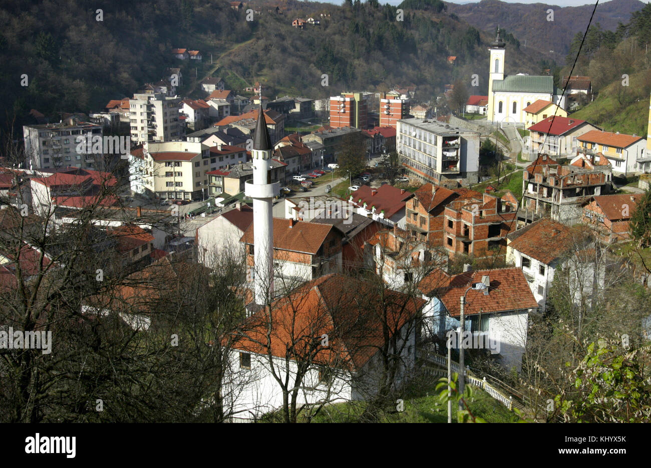 View over Srebrenica, Bosnia and Herzegovina, 15 November 2006. Srebrenica is located at the border to Serbia. The city's number of inhabitants went down to 21,000, mostly Serbs and Serbian refugees from the Bosnian-Croatian Federation. The city set the sad scene for the massacre in July 1995, when Bosnian Serbs under the commando of General Ratko Mladic invaded the city and slaughtered all male persons they could get hold of under the eyes of Dutch UN troops. Photo: Matthias Schrader | usage worldwide Stock Photo