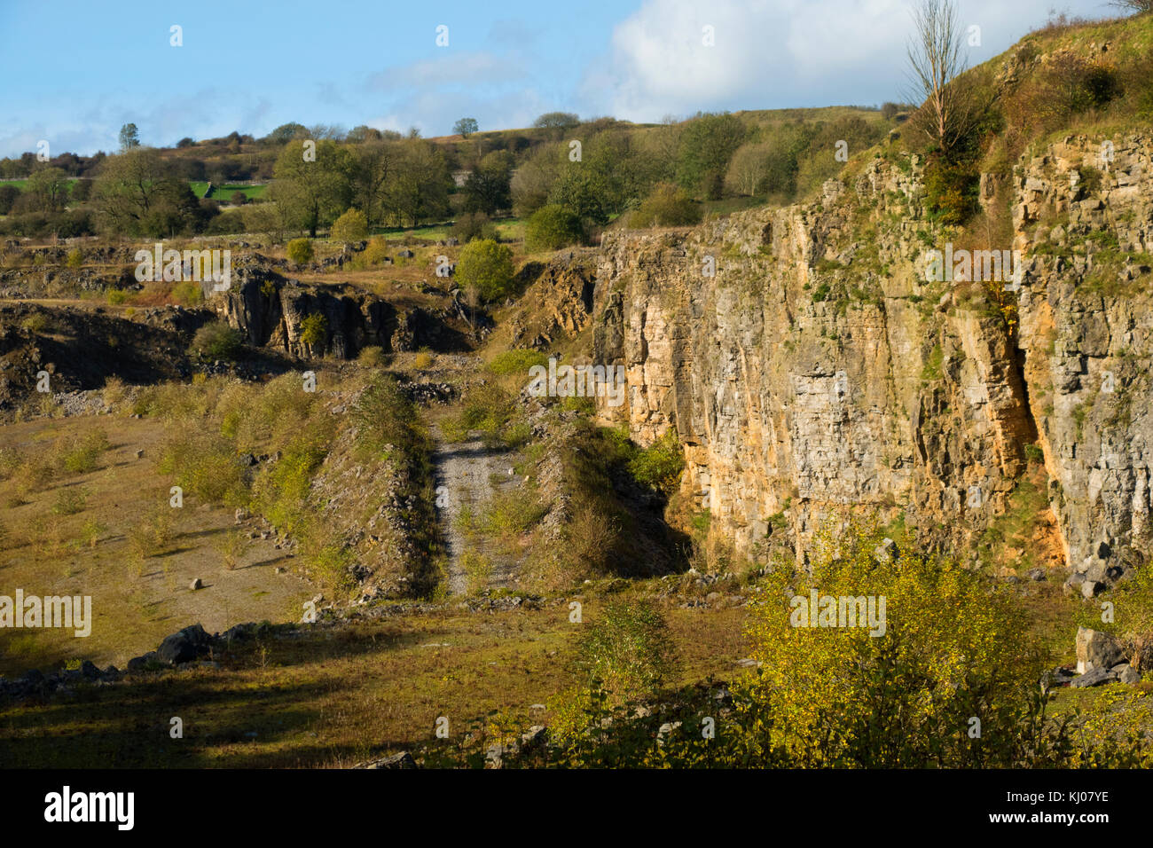 Middlepeak quarry Wirksworth Stock Photo Alamy